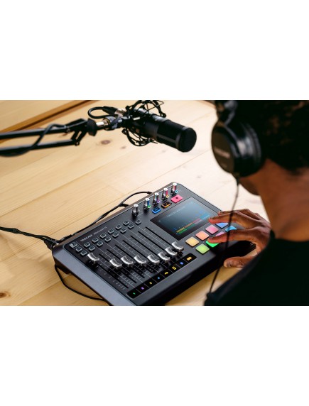 TASCAM MIXCAST 4 - PODCAST RECORDING CONSOLE